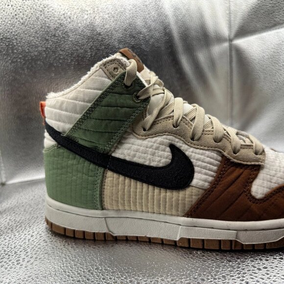 Size 7 Nike Dunk High LX Next Nature Toasty Womens Athletic Sneaker DN9909-100 - Picture 2 of 11
